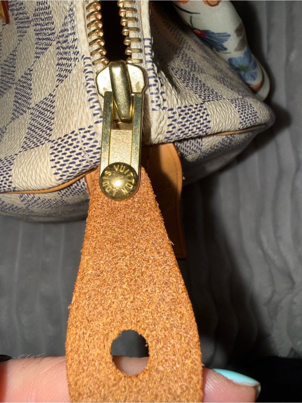🎉SOLD🎉 Louis Vuitton Speedy 30 in Damier Azur - Picture 5 of 16